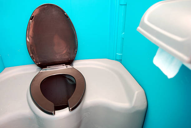 Portable Toilet Options We Offer in Cementon, PA